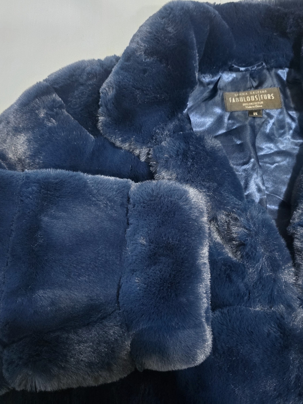 Donna Salyers Fabulous Furs Lafayette 148 New York Faux Fur - Picture 6 of 12